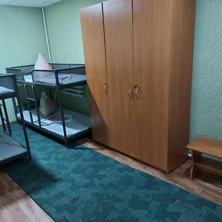 Мини-Отель "Алатау",Хостел Pavlodar Ngoại thất bức ảnh