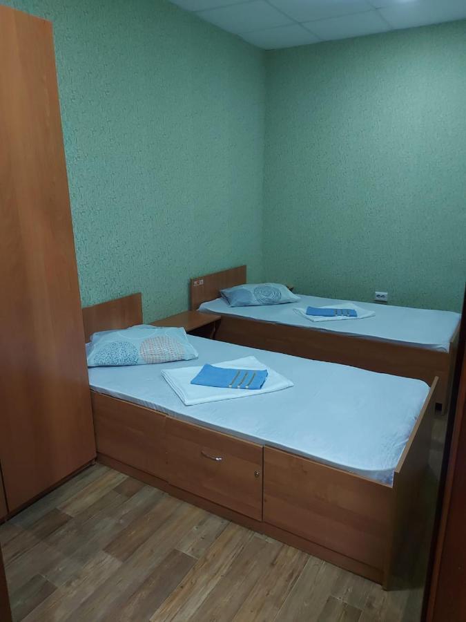Мини-Отель "Алатау",Хостел Pavlodar Ngoại thất bức ảnh